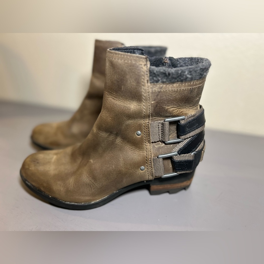 SOREL WOMEN'S LOLLA